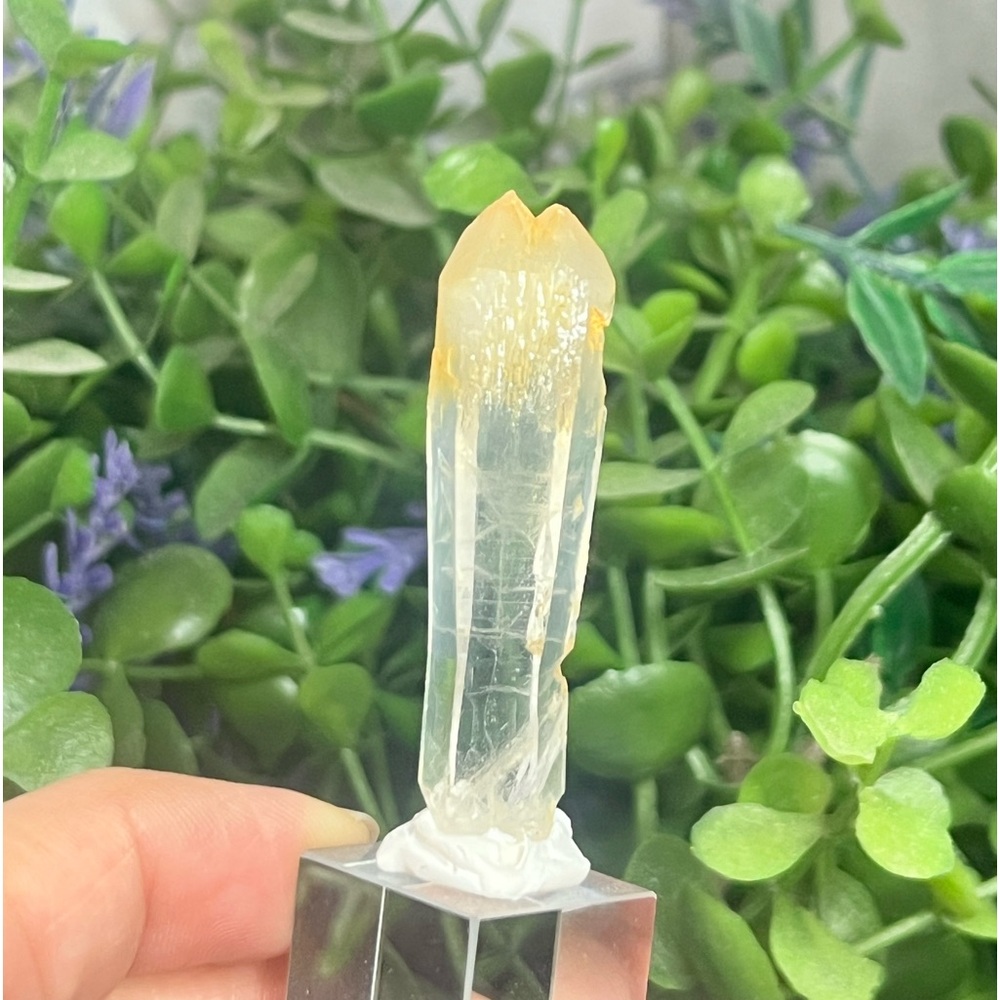 Mango Quartz